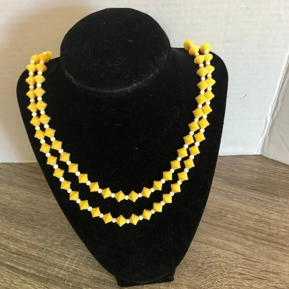 Vtg Long Beaded Necklace